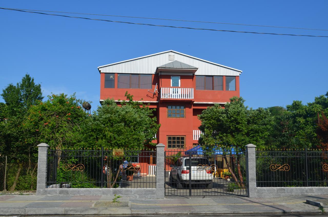Hotel Near The Sea Kobuleti Exteriör bild